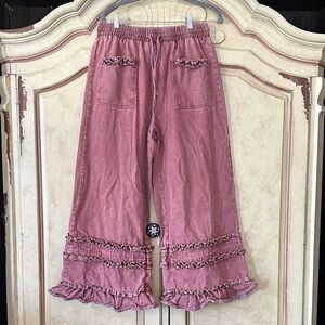 BiBi Ruffle Hem Pull-On Denim Jeans/Pants size Small